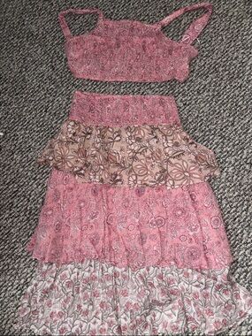 House of Harlow 1960 Pink Tiered Boho Skirt Set